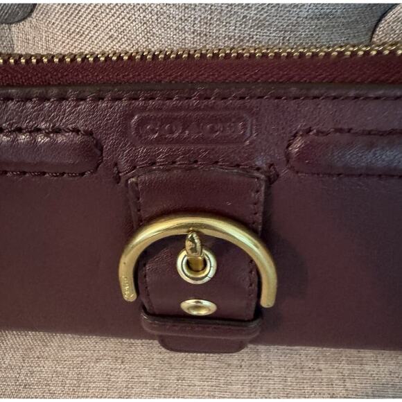 Coach Vintage Campbell Burgundy Leather Wallet Large Zip Gold - Picture 2 of 10